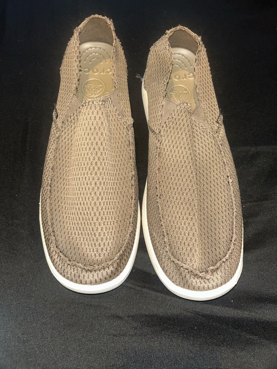 CROCS Other - CROCS Taupe Knit Slip-On Loafers with White Outsole
